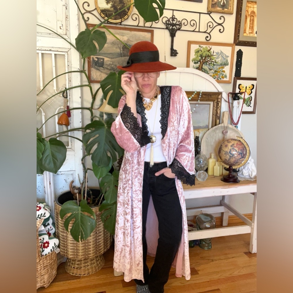 Coachella Bound! Jewel Mauve Pink  Crushed Velvet With Black Lace Duster Robe